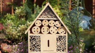 bee hotel.png