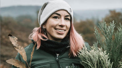 Voormalig top-judoka Charline Van Snick is de nieuwe ambassadeur voor het Jane Goodall Instituut in België